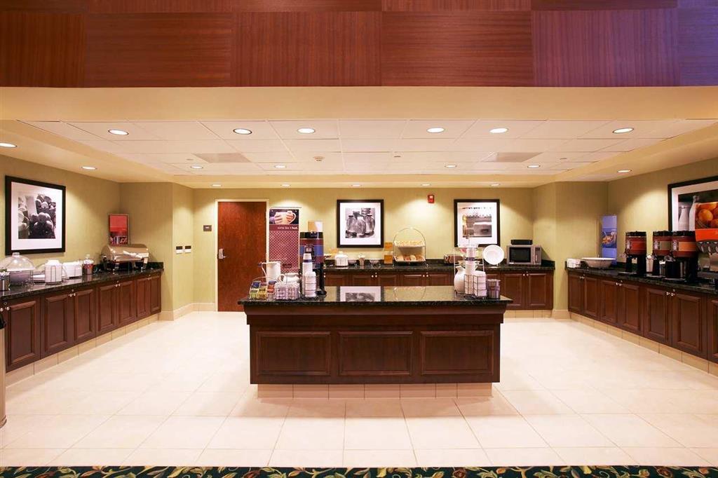 Hampton Inn & Suites Sacramento-Elk Grove Laguna I-5 Restaurant bilde
